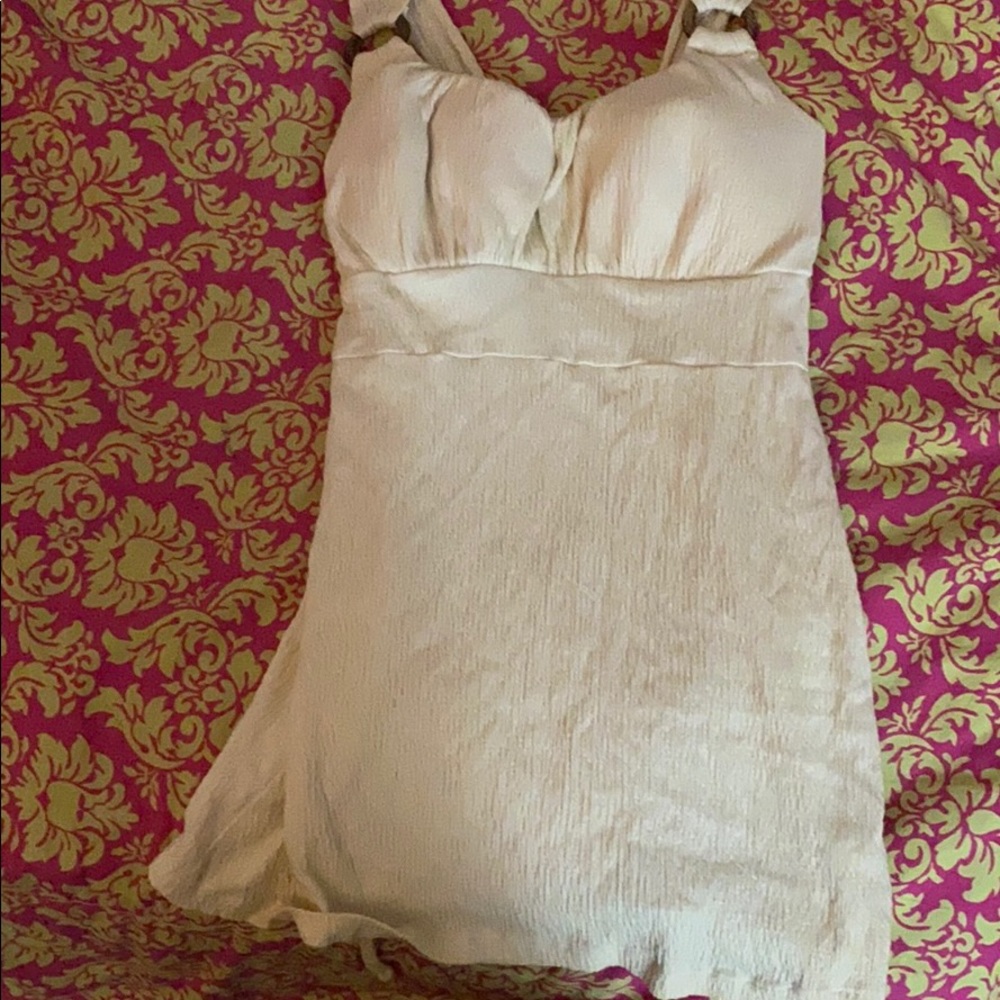 Tank top with lightly padded bust